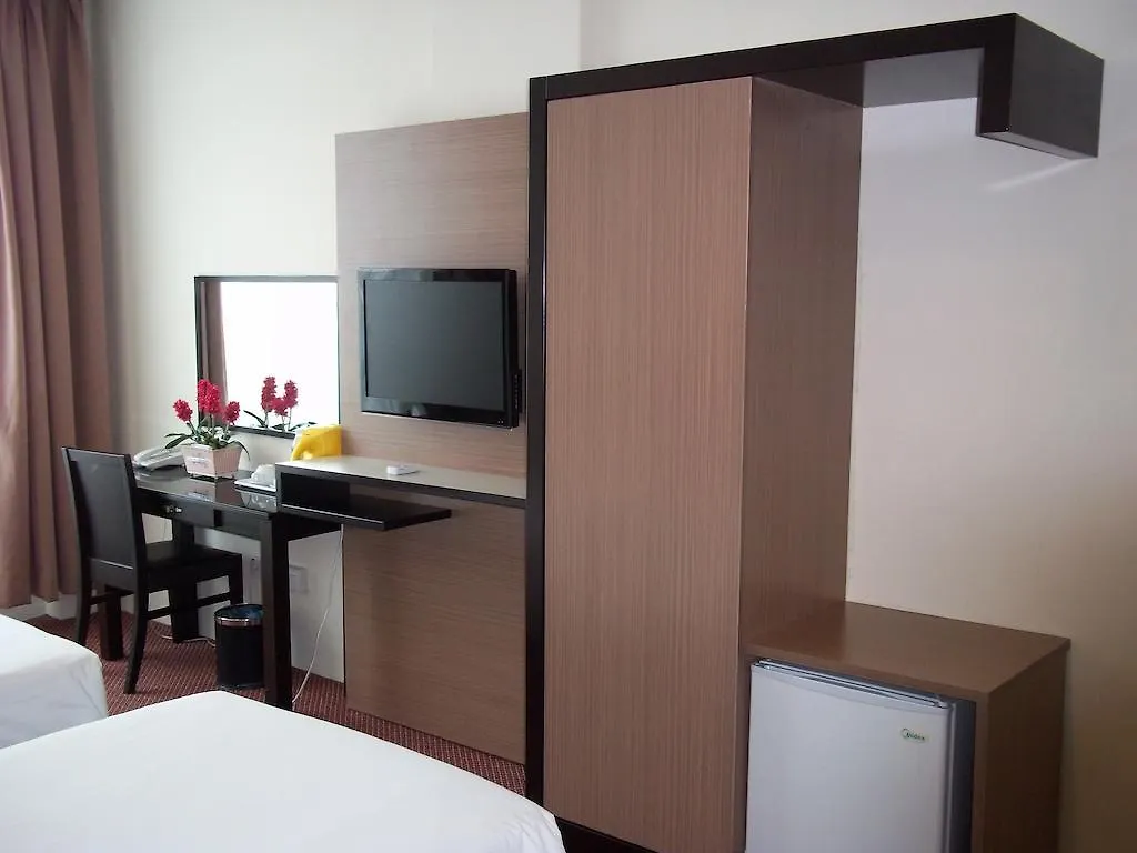 World Youth Hotel Ayer Keroh 0*,  Malaysia